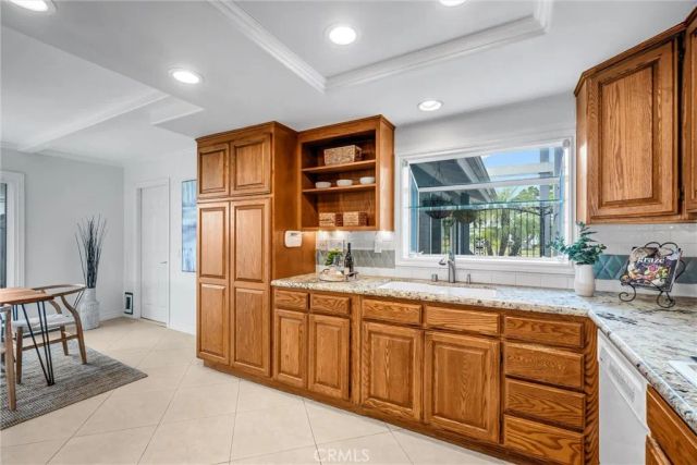 2842 Velasco, Costa Mesa, CA 92626