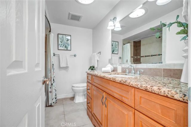 2842 Velasco, Costa Mesa, CA 92626