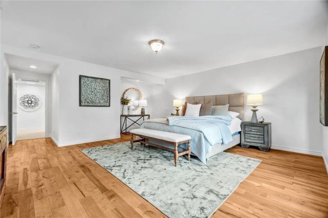 2842 Velasco, Costa Mesa, CA 92626