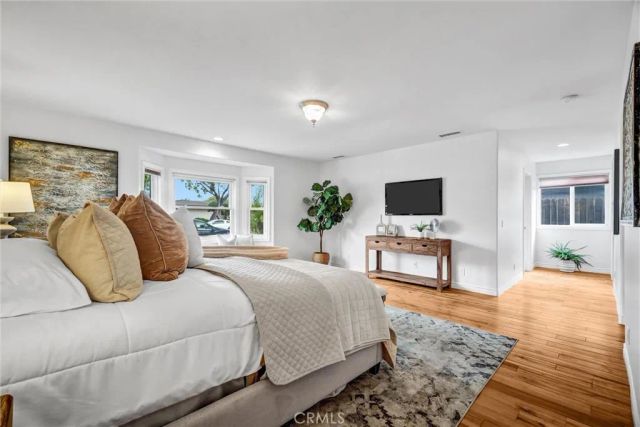 2842 Velasco, Costa Mesa, CA 92626