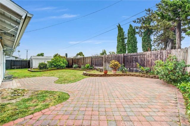 2842 Velasco, Costa Mesa, CA 92626