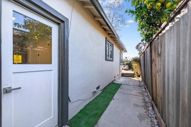 5993 Indian Avenue, San Jose, CA 95123