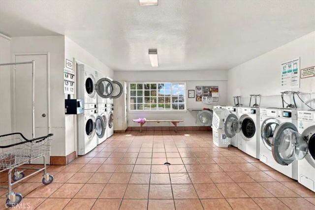 7890 E Spring 23A, Long Beach, CA 90815