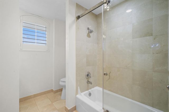 800 Ocean Drive 205, Juno Beach, FL 33408