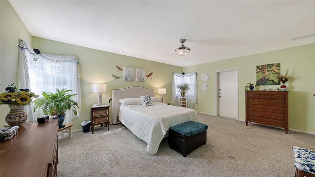 844 MAGELLAN DRIVE, Sarasota, FL 34243