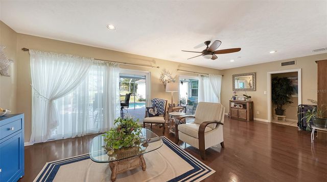 844 MAGELLAN DRIVE, Sarasota, FL 34243