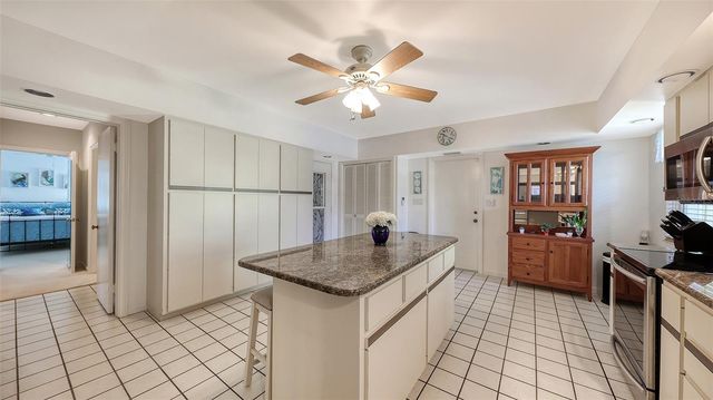 844 MAGELLAN DRIVE, Sarasota, FL 34243