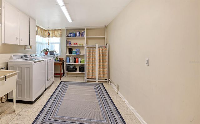 844 MAGELLAN DRIVE, Sarasota, FL 34243