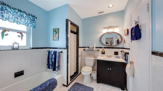 844 MAGELLAN DRIVE, Sarasota, FL 34243