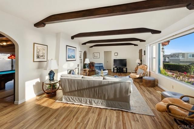 1816 S Pacific Street, Oceanside, CA 92054