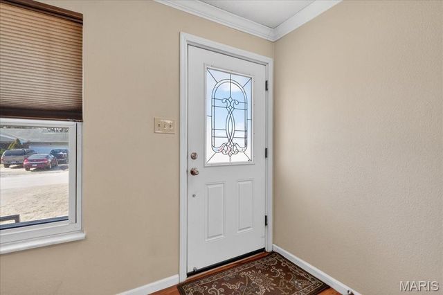 909 Townhouse Lane, Hazelwood, MO 63042