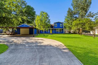 235 South Circle Drive, Livingston, TX 77351