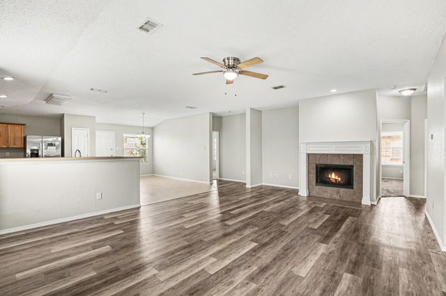 2624 Buffalo Run, Burleson, TX 76028