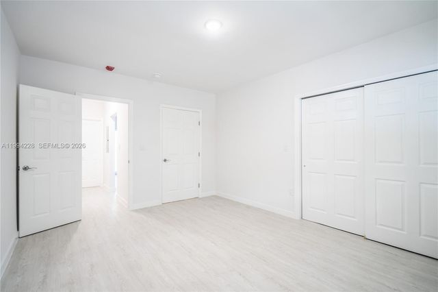 1185 98th St 7, Bay Harbor Islands, FL 33154