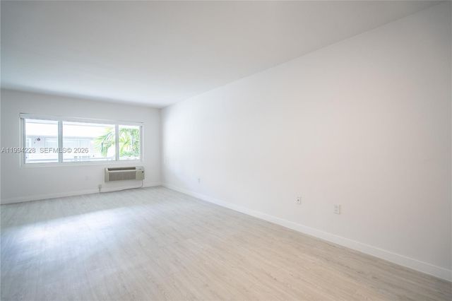 1185 98th St 7, Bay Harbor Islands, FL 33154