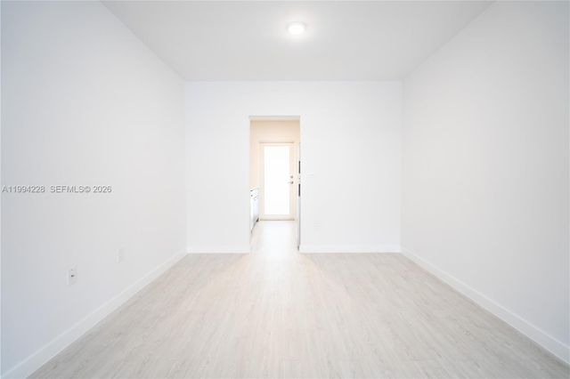 1185 98th St 7, Bay Harbor Islands, FL 33154