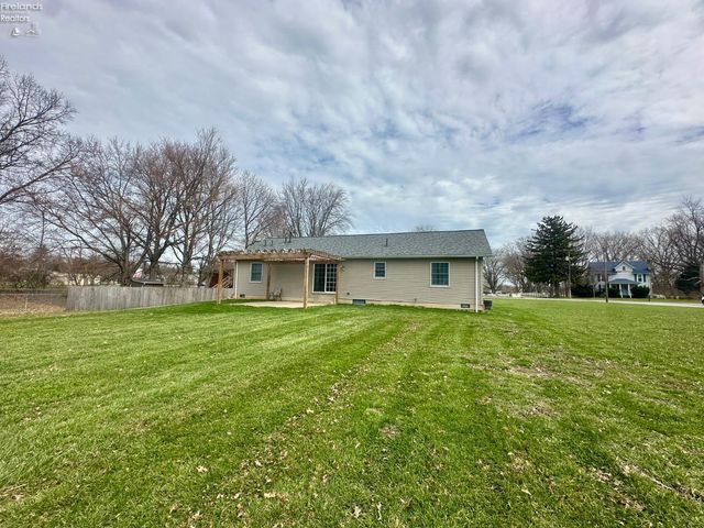 4611 Columbus Avenue, Sandusky, OH 44870