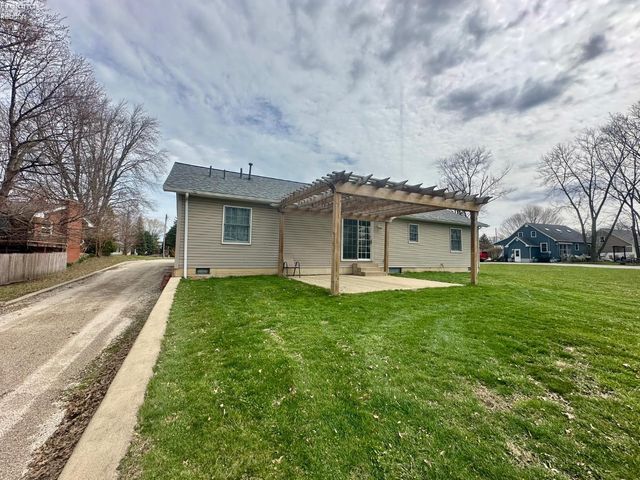 4611 Columbus Avenue, Sandusky, OH 44870