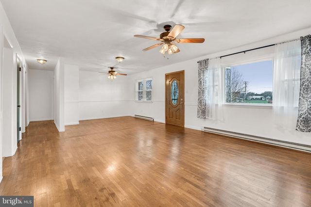 310 N FAIRFAX BLVD, Ranson, WV 25438
