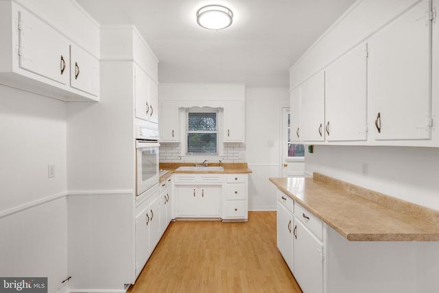 310 N FAIRFAX BLVD, Ranson, WV 25438
