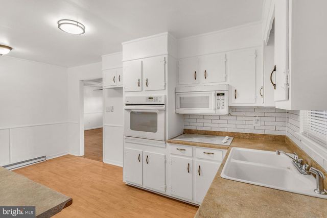 310 N FAIRFAX BLVD, Ranson, WV 25438