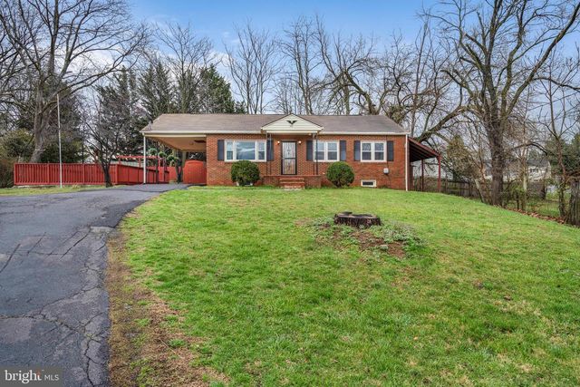 310 N FAIRFAX BLVD, Ranson, WV 25438