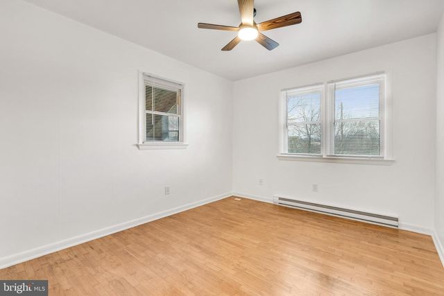 310 N FAIRFAX BLVD, Ranson, WV 25438