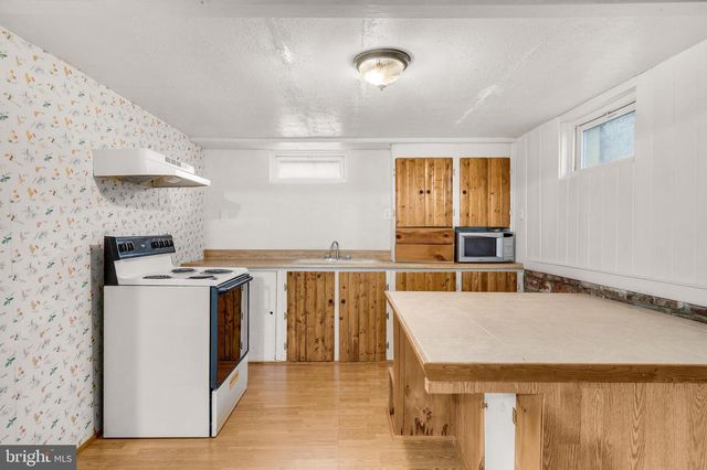 310 N FAIRFAX BLVD, Ranson, WV 25438