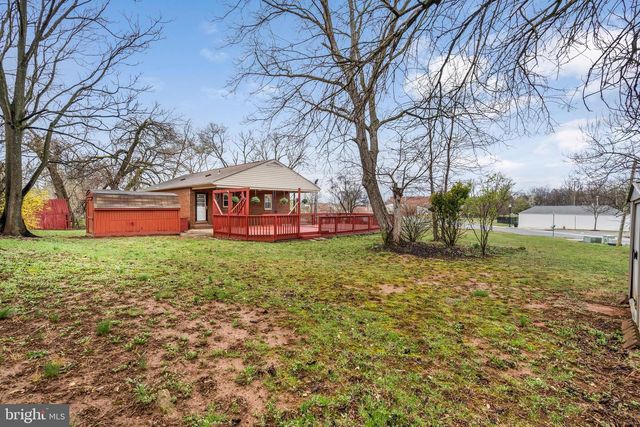 310 N FAIRFAX BLVD, Ranson, WV 25438
