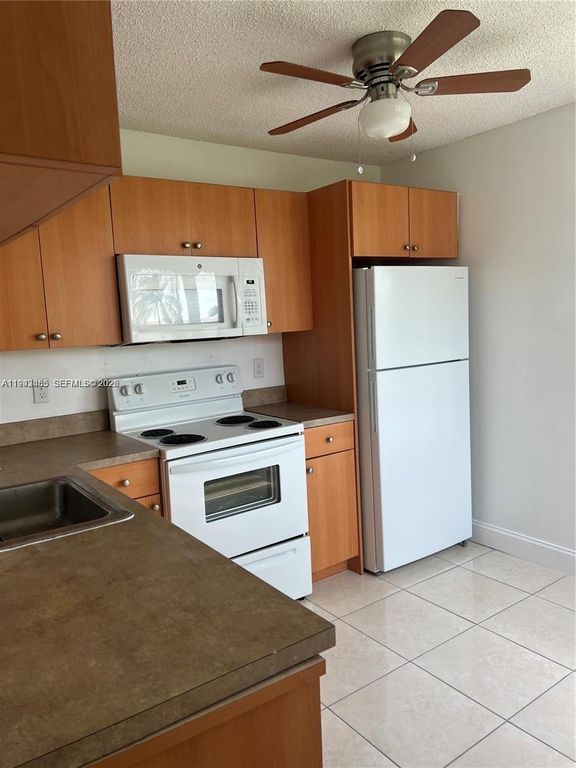 1017 Washington Circle 1017I, Homestead, FL 33034