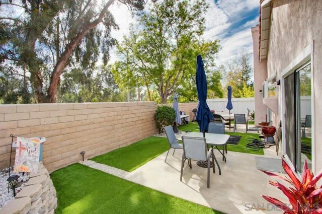 2170 Shadetree Ln, Escondido, CA 92029