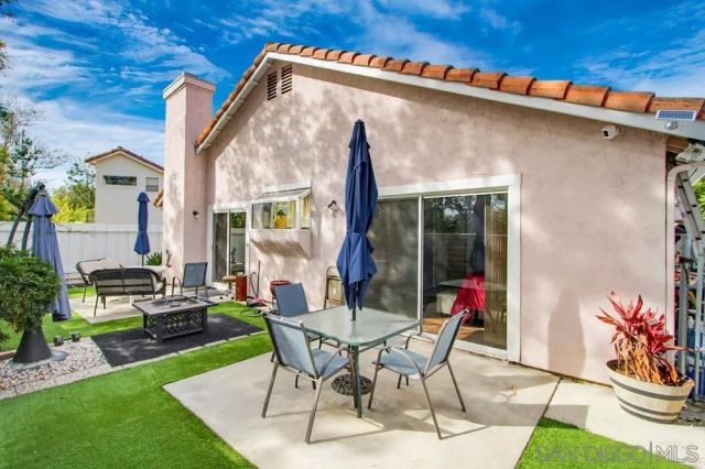 2170 Shadetree Ln, Escondido, CA 92029