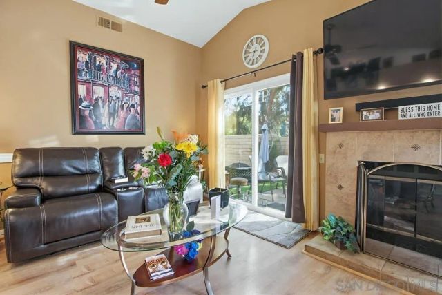 2170 Shadetree Ln, Escondido, CA 92029