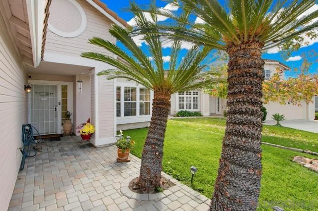 2170 Shadetree Ln, Escondido, CA 92029