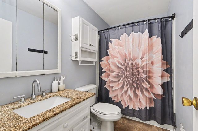 1409 Bacon Avenue, Portage City, MI 49002