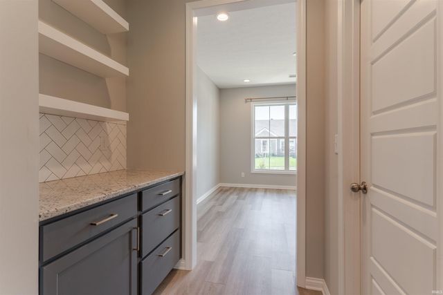 1185 Helen Court, Boonville, IN 47601