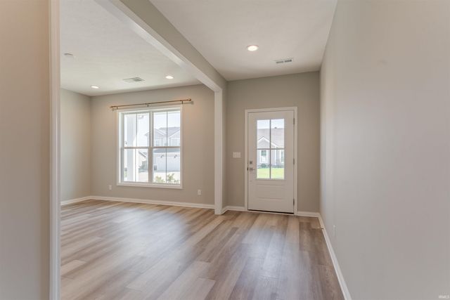 1185 Helen Court, Boonville, IN 47601