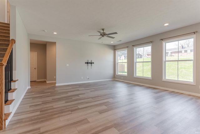 1185 Helen Court, Boonville, IN 47601