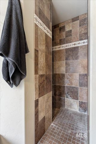 3707 North 2455 East, Twin Falls, ID 83301