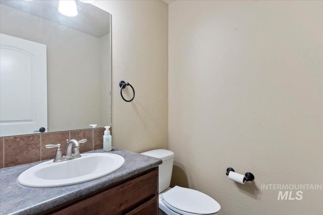 3707 North 2455 East, Twin Falls, ID 83301