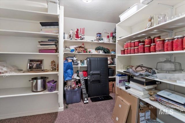 3707 North 2455 East, Twin Falls, ID 83301