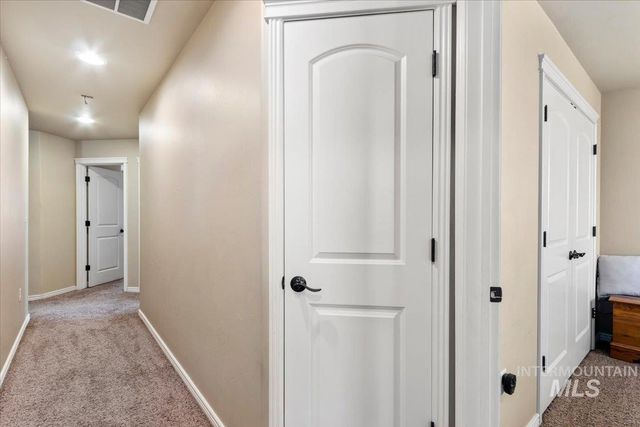 3707 North 2455 East, Twin Falls, ID 83301