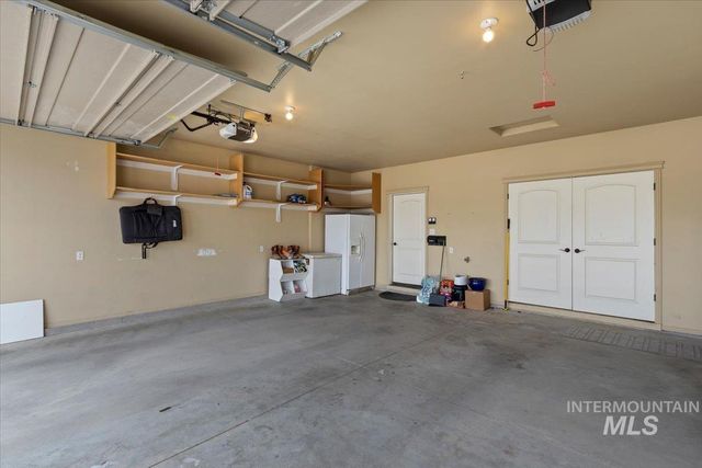 3707 North 2455 East, Twin Falls, ID 83301