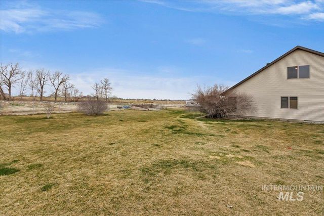 3707 North 2455 East, Twin Falls, ID 83301