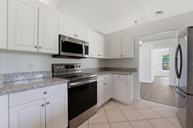 2637 COURTLAND AVENUE, North Port, FL 34286