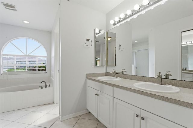 2637 COURTLAND AVENUE, North Port, FL 34286