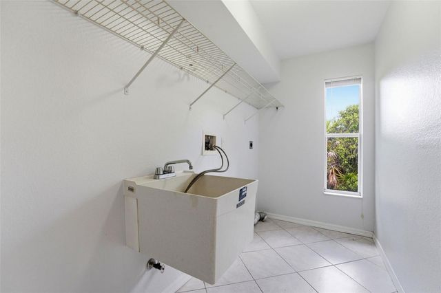 2637 COURTLAND AVENUE, North Port, FL 34286