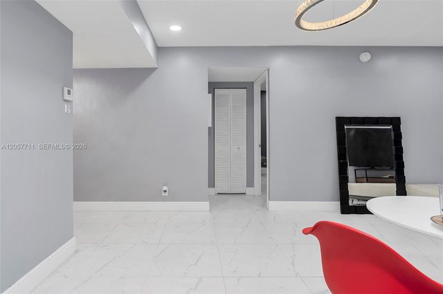 3300 Spanish Moss Terrace 106, Lauderhill, FL 33319