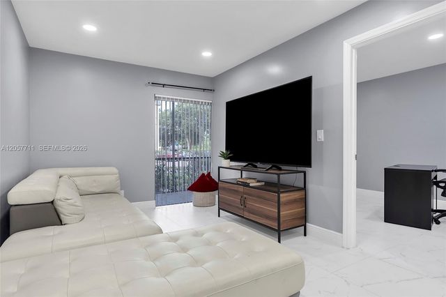 3300 Spanish Moss Terrace 106, Lauderhill, FL 33319