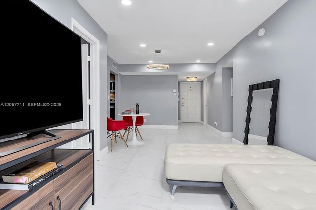 3300 Spanish Moss Terrace 106, Lauderhill, FL 33319